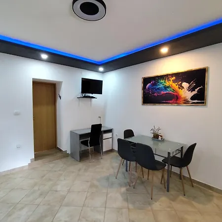 Family Friendly With A Swimming Pool Sveti Martin, Istria - Sredisnja Istra - 23295 Apartman