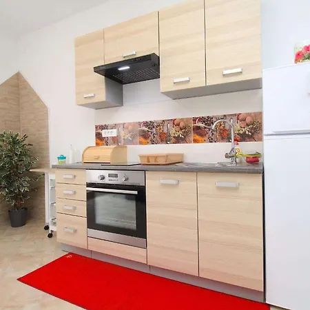 Family Friendly With A Swimming Pool Sveti Martin, Istria - Sredisnja Istra - 23295 Apartment *