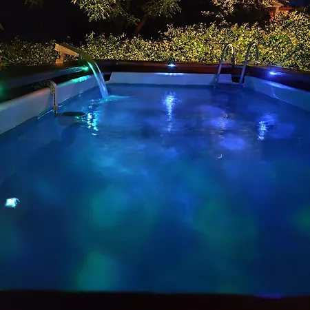 Family-friendly With Swimming Pool Sveti Martin, Istria - Sredisnja Istra - 23295 * Labin (Istria)