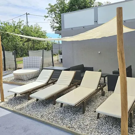 Family-friendly With Swimming Pool Sveti Martin, Istria - Sredisnja Istra - 23295 Apartment *